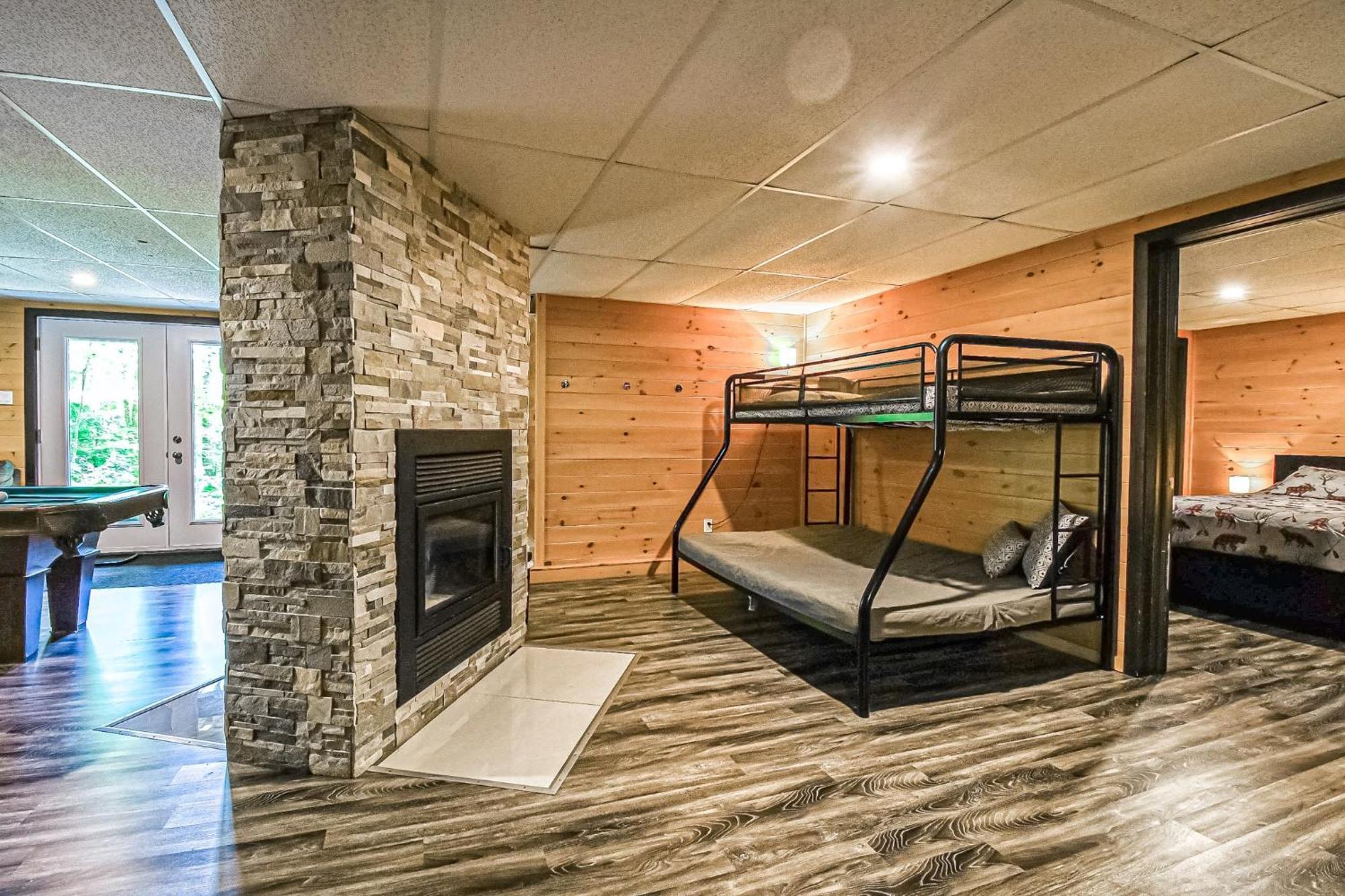Brown Bear Lodge Brownsburg Ngoại thất bức ảnh